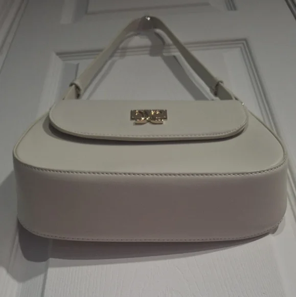 🎄Gluci Elegant White/Eggshell  Shoulder Bag🎄 - Picture 4 of 12